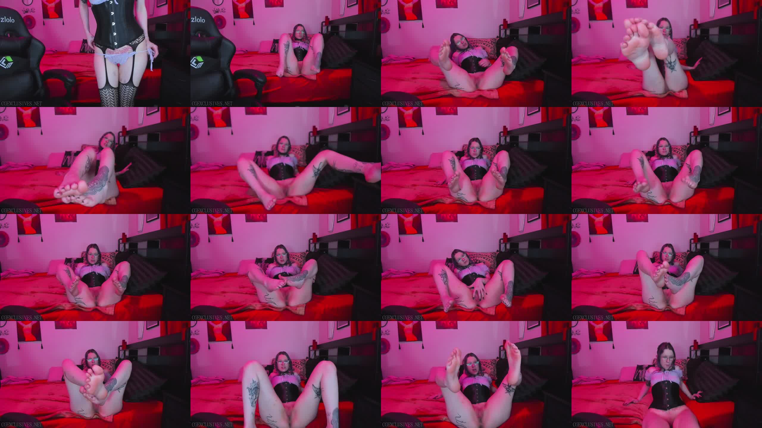 NikkiVill